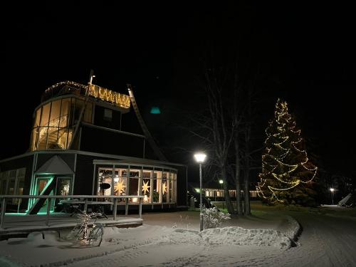Hotel Yopuu in Кемі