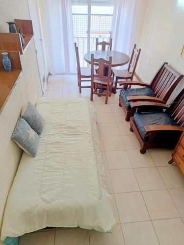 Depto Avenida Colón-Mar del Plata