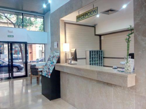大堂, Hotel Delicias in 薩拉戈薩近中心
