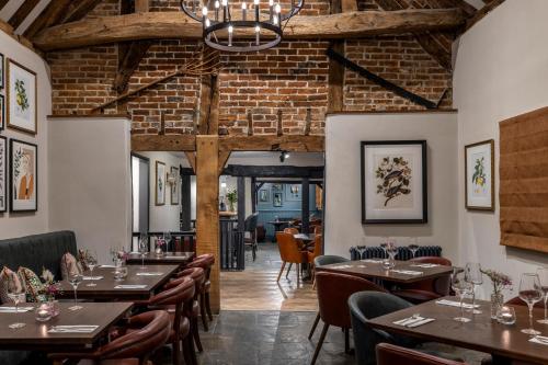 The Horns Pub - Crazies Hill in 赫爾利