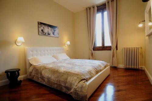 

J.R. Santa Maria Novella Luxury Rooms