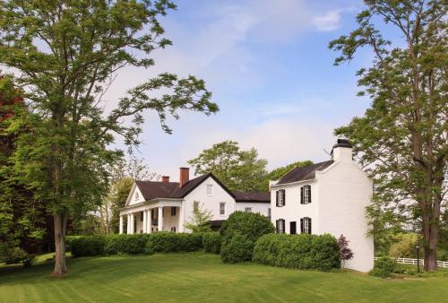 The Inn & Tavern at Meander The Inn & Tavern at Meander