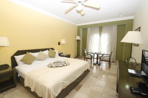 room detail thumbnail 0