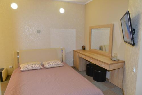 Motel Carmen - image 10