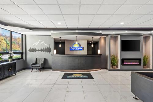 Days Inn by Wyndham Liberty in Ferndale, USA