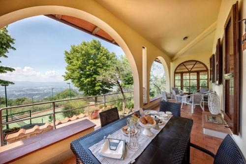 Зручності, Home in Tuscany with private Pool & Tennis in Вони Чіуфена