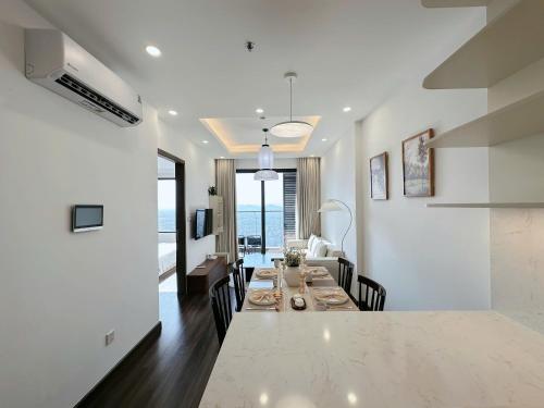 黃輝商務武元甲莫皮烏斯公寓 (Hoàng Huy Commerce Võ Nguyên Giáp Mopius Apartment) in 饒橋