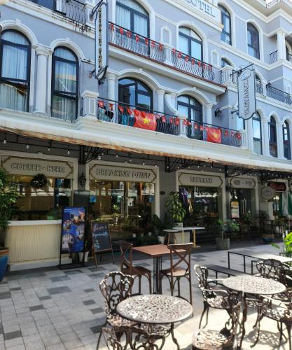 BREAKING DAWN- TAEYANG Hotel Phú Quốc 5
