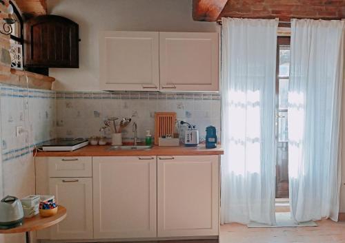 Suite Romantica Borgo di Castelleone di Deruta in Колацоне