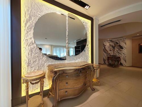 Royal private pool Lux 7-bedroom villa on Marina - image 6