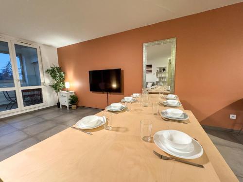 Le Bohème Roosevelt - T4 tram Eurexpo-OL Valley - Location saisonnière - Bron