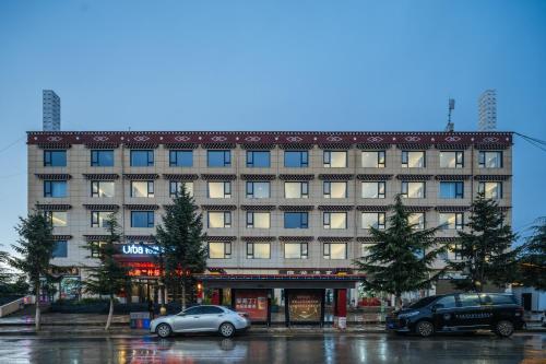 Bernard Hotel Shangri-La Shambhala Tourist Town Airport Branch