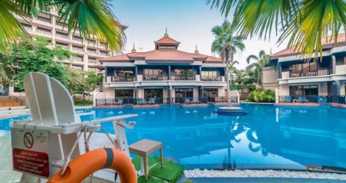 1BR Apartment | Anantara Palm | Private Beach