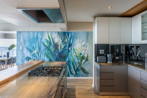 Ocean View Properties - Apartment 701 - image 14