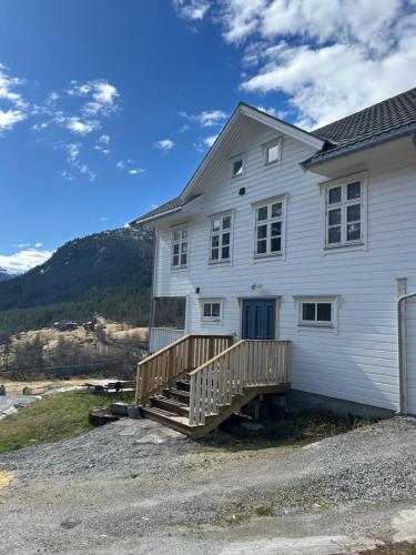 Зовнішній вигляд готелю, Jostedal Lodge in Йостедал