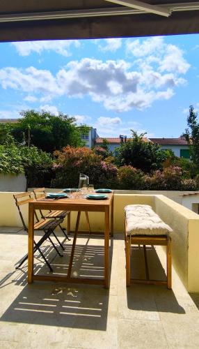 La Cabanne, 4 pers, Royan centre, 50m plage, clim - Location saisonnière - Royan