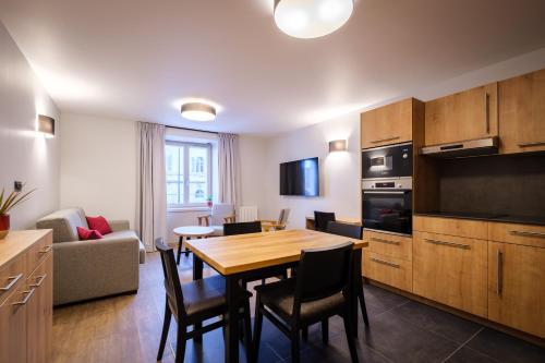 Résidence le 16 - Centre Ville - Hôtel - Lons-le-Saunier