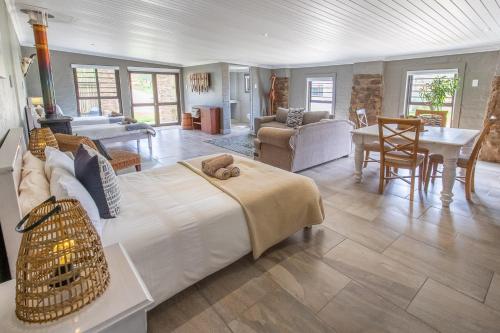 Desert Wind Private Guest and Game Farm in Ceres