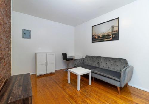 Murray Hill and Kips Bay! Amazing 1BR for 2!, New York