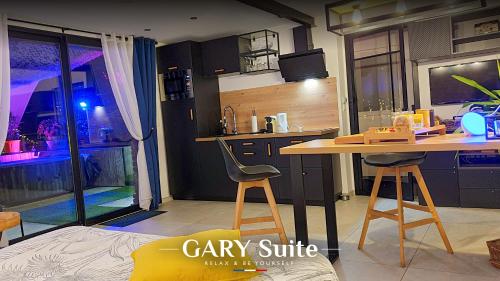 . GARY Suite - Studio Cosy, Spa et jardin privatif à 4 min de Cambrai