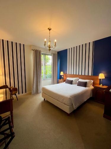 2 twin beds