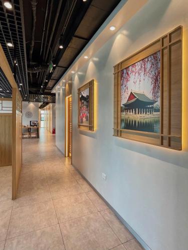 Restaurant, Uberzen Residence ( Hotel ) in Kien An District