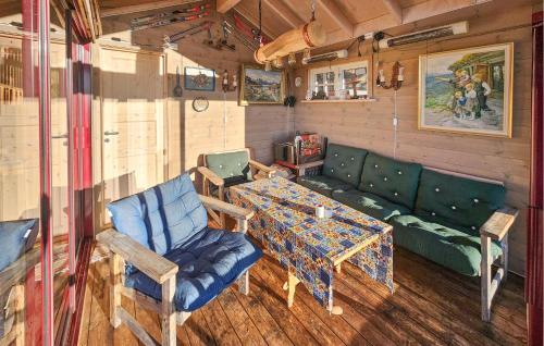 Viesnīcas āriene, Stunning Home In Austbygda With Wifi in Austbygd