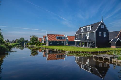 EuroParcs de Rijp Room Type - Three-Bedroom Home