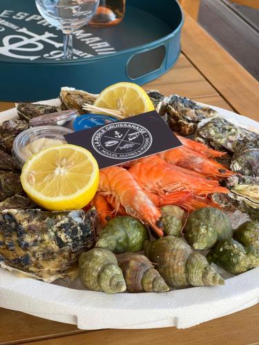 餐廳, Les Ilots de Gruissan in 格呂伊桑市中心