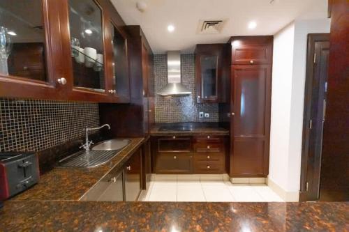 Fam Living Reehan Old Town 2BR Plus Maids Apt - image 9