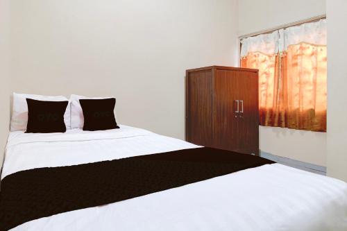 Hotel O Homestay Ka Villa Syariah Room Type - Standard Double Room