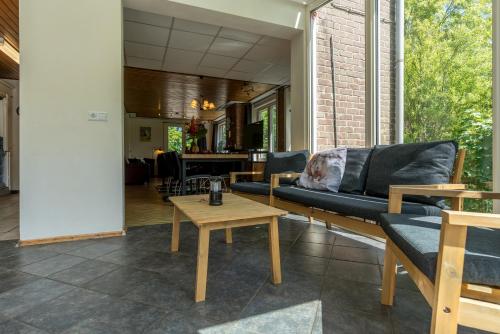 Bar/lounge, Noorderburcht in Oosterend