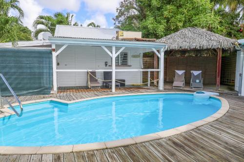 Bungalow Passion à St Anne Gpe - Location saisonnière - Sainte-Anne