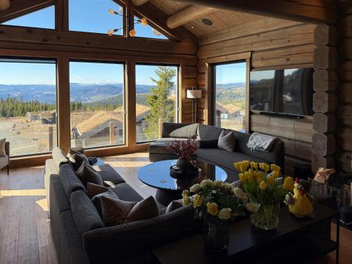 Vista exterior, Luxurious Log Cabin At Mostertoppen in Oyer