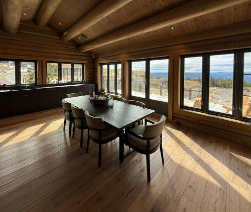 Vista exterior, Luxurious Log Cabin At Mostertoppen in Oyer