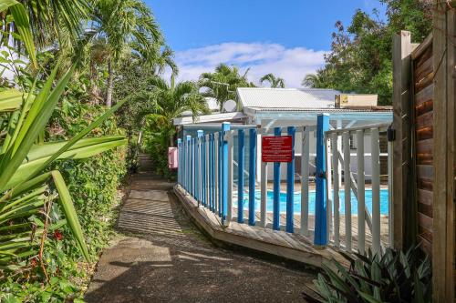 tuin, Bungalow Passion - Plage Caravelle à 10 mn - Aéroport à 30 mn (Bungalow Passion - Plage Caravelle a 10 mn - Aeroport a 30 mn) in Sainte Anne