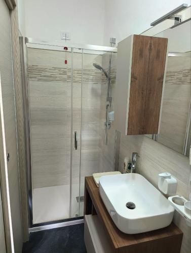 Siderno Beach Stay - Guest House in Сідерно