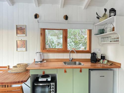 Casa Calvé Tiny House en el Bosque con Deck Privado San Martín de los Andes (Casa Calve Tiny House en el Bosque con Deck Privado San Martin de los Andes) in Lolog