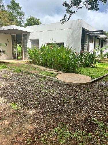 Casa campestre con jacuzzi privado en Nilo Cundinamarca