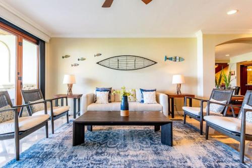 Modern Oceanfront Condo with a Chic Coastal Design, Resort-Style Amenities, and Direct Beach Access in 普拉亞弗萊明戈