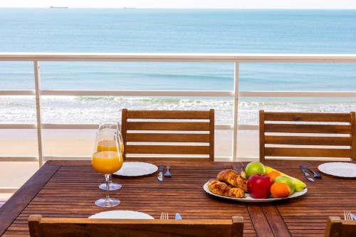 Bahia Beachfront Apartment