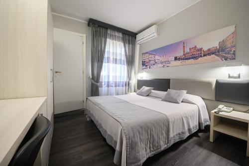 Hotel Anna Siena in Siena City Center