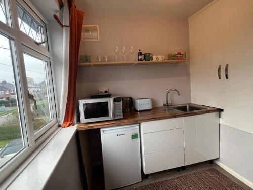 Køkken, Cottingham Upstairs Self-contained Kingsize bedroom in Cottingham