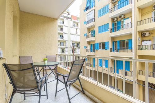 Ideal - Cozy Studio & Balcony in Mar Mikhael - image 8