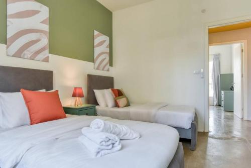 The Arch 2-BR Apt & Balcony in Mar Mkhayel - image 3