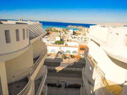 Γύρω περιβάλλον, Majestic apartments in Hurghada