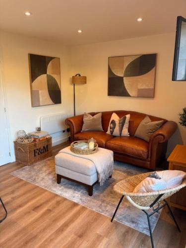 Tivoli Cottage minutes from RUH - Close to Centre gîte à louer Manor House Hotel And Golf Club