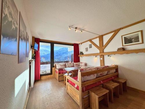 Studio ski aux pieds au cœur des Ménuires, balcon sud - FR-1-452-176