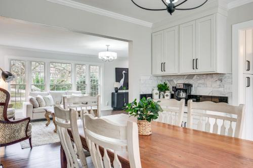 Explore Cleveland Attractions! Family-Focused Home in Beachwood