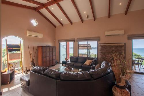 Big Hillside Villa in Potrero with Pool and Panoramic Ocean Views in Potrero